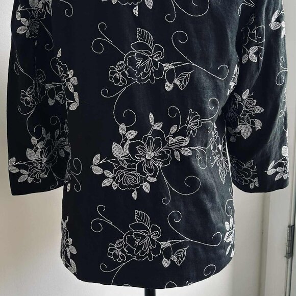 JM Collection Lined Black Linen Floral Embroidered Mandarin-Collar Jacket – US 8 - Picture 7 of 12